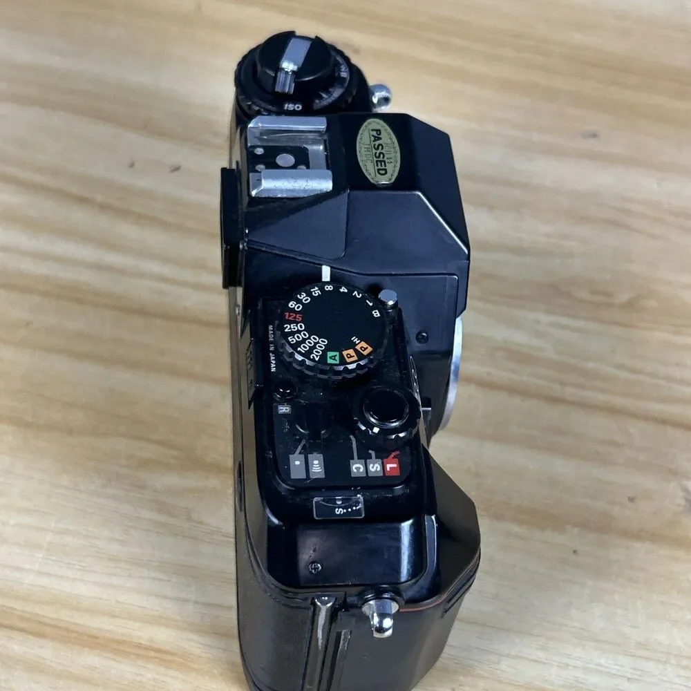 NIKON N2000 Automatic Camera (Body Only) *SELLING AS IS/UNTESTED*